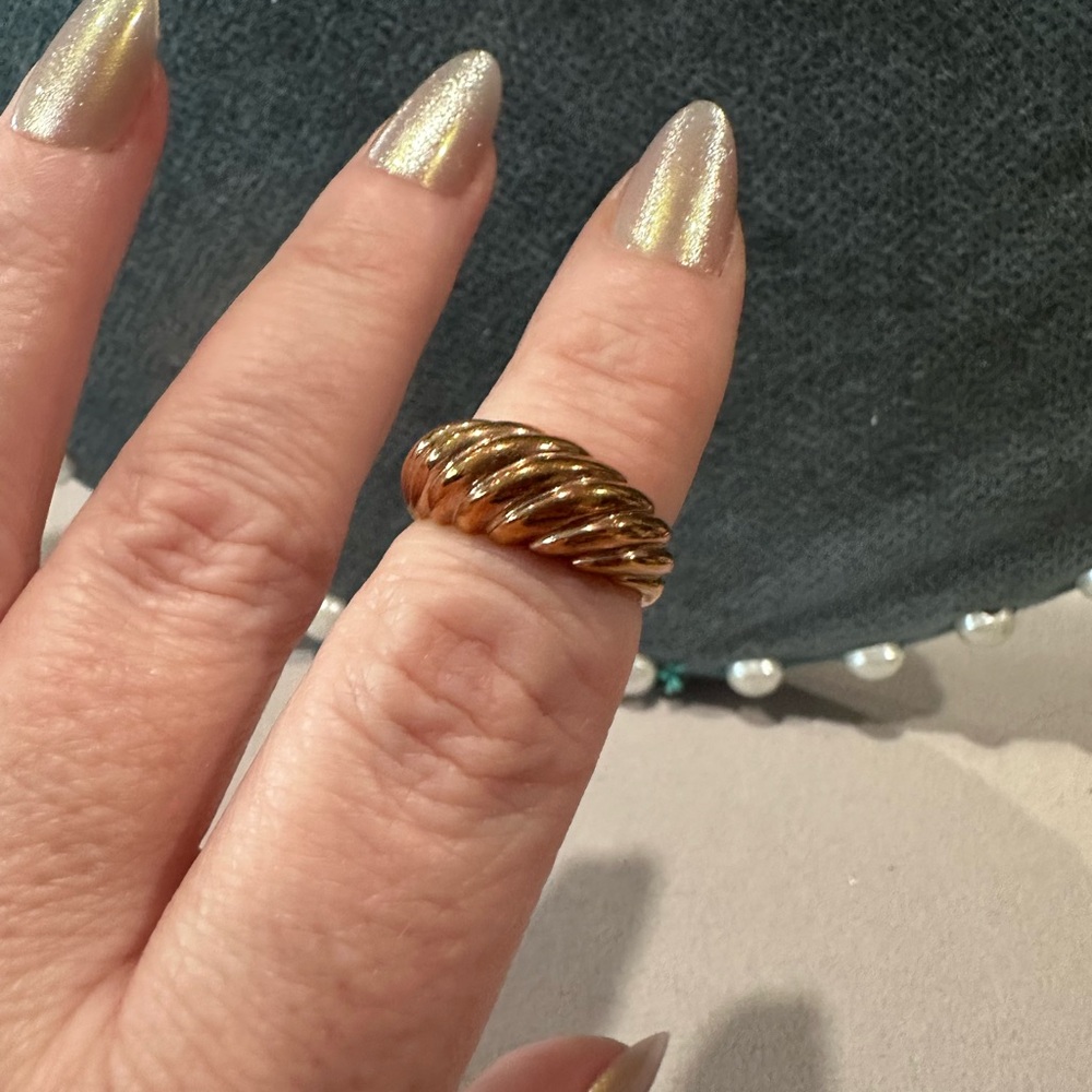 Classic Gold-Tone Twisted Rope Stackable Ring - Women's Jewelry